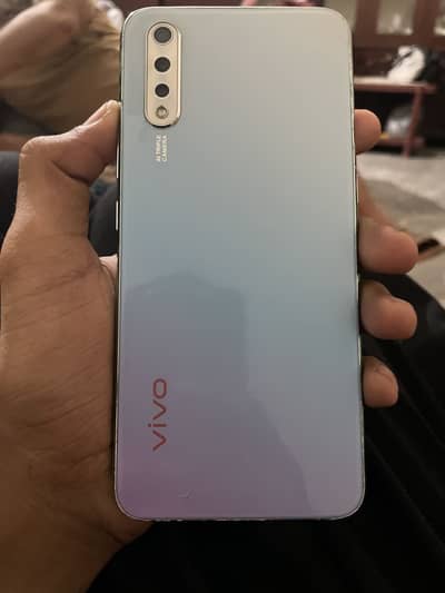 Vivo s1