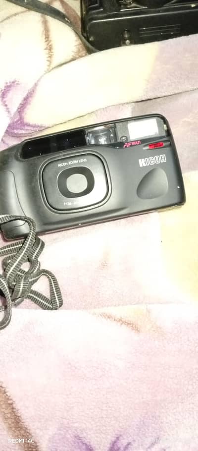 RiCoH Camera h Bilkul New condition me h or working me h