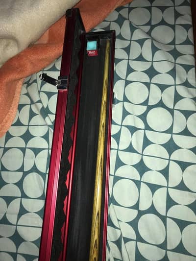 Mkr ultimate snooker cue/ stick