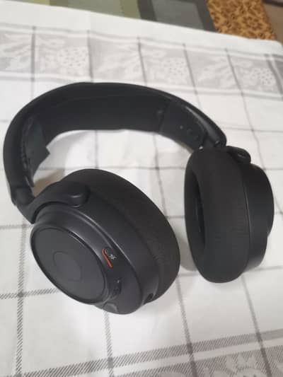 SteelSeries Arctis Nova Pro Wired Gaming Headphones
