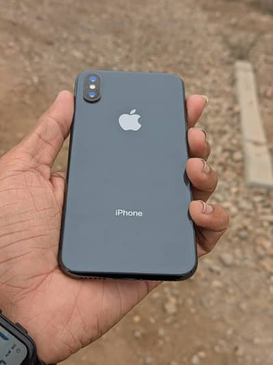 i phone X 64 GB