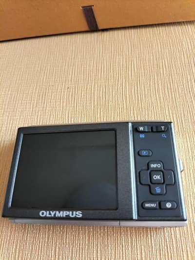 Olympus 14 Megapixels Digital Camera