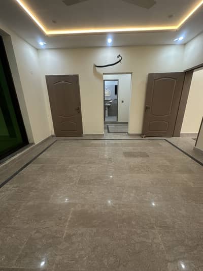 2 Bed Attached Baths Portion for Rent in Gulberg 3 Lahore