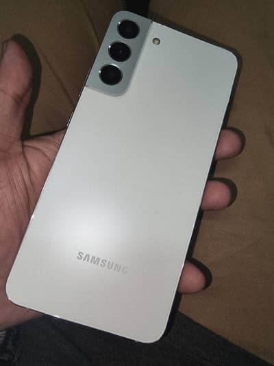 Samsung S22 plus (03000242699)