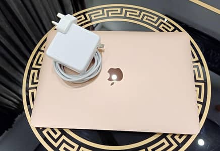 MacBook Air 2019 Golden Core i5