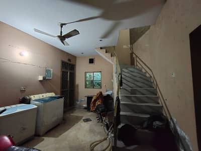 4 MARLA HOUSE FOR SALE IN MILITARY ACCOUNT BLOCK A MAIN BOULEVARD