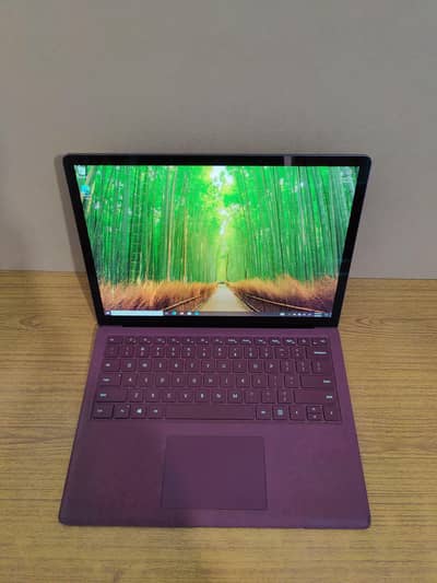 Surface 2 Touch Screen laptop i5 7 Gen 8_256 SSD