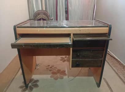 office computer table