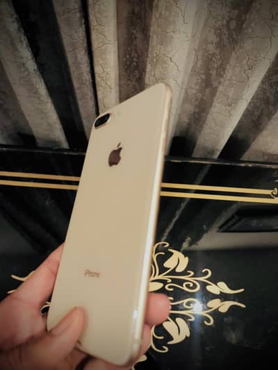 I phone 8 plus PTa Approved 256 GB . 0/3/0/2/4/0/0/7/8/3/1