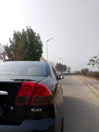 Honda Civic Exi 2005/2006