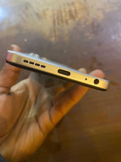 Infinix hot 60i new mobile 6/128 All original only one week use