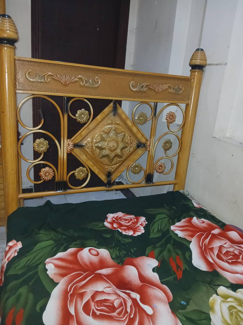 Single bed bye this 0