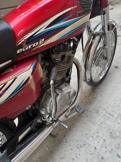 Honda 125 2015 model urgent sale