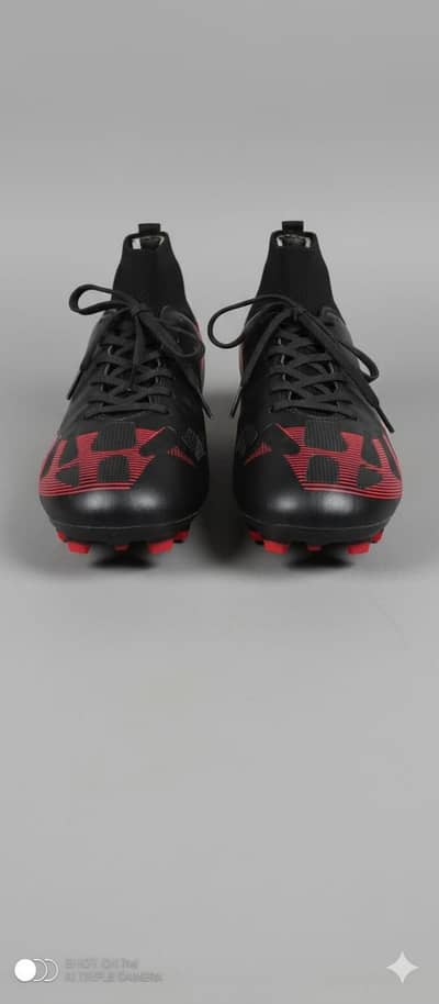 premium Football Shoes/Spikes (Excellent Condition)