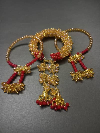 Wrist Candy Gajra Bracelet with 2 bangles