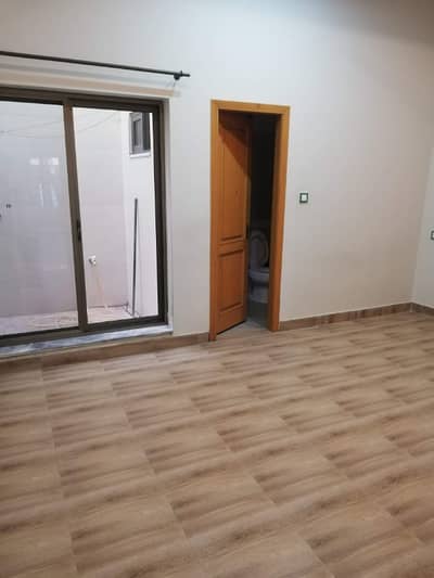 15 marla single story house in new garden block canal road Faisalabad