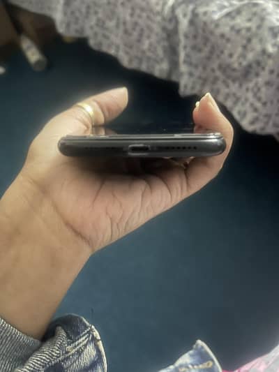 iPhone XR Pta Approved