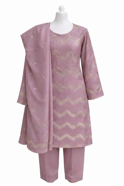 Unstitched / ready to wear 3 piece suit available