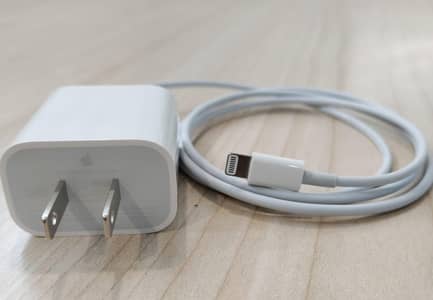 IPhone 14pro max Charger Cable 20watt new 100% original with warranty