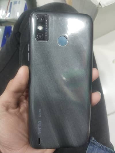 Tecno spark 6 go with box