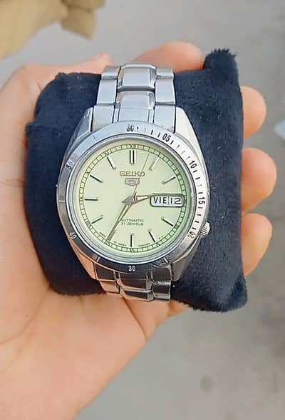 Seiko 7s26 automatic