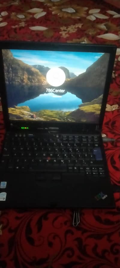 Lenovo x60 laptop ThinkPad for sale. touch panel.