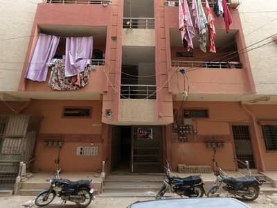 Penthouse Portion Leased 100 square yard