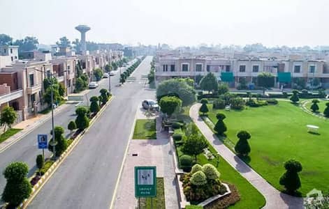 4.28 MARLA IDEAL LOCATION PLOT FOR SALE on INVESTOR RATE In Phase 2 Dream Gardens Lahore