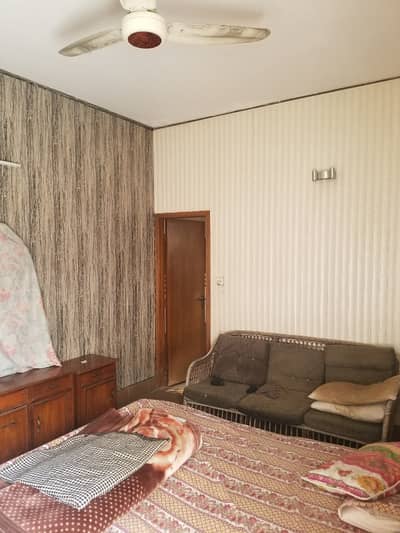 10 Marla House Is Up For Sale