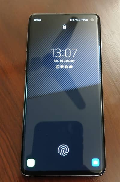 S10 in genuine condition 100% scratch less and original. For sale i