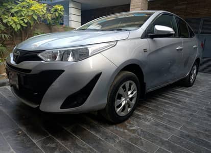 Toyota Yaris GLi 1.3 M/T Original Car