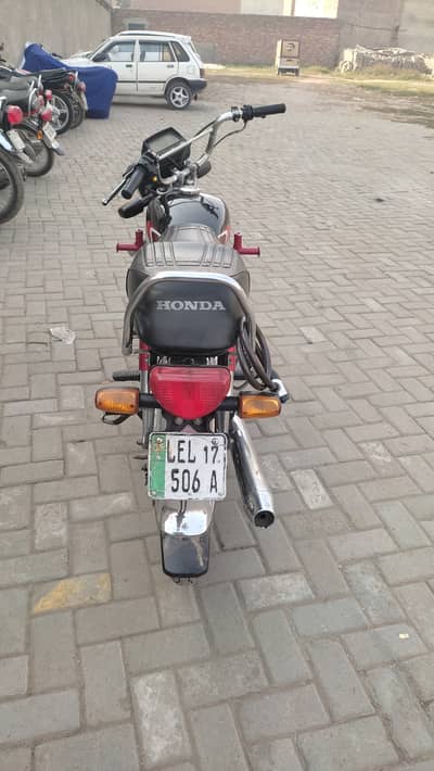 Honda CD 70 2017