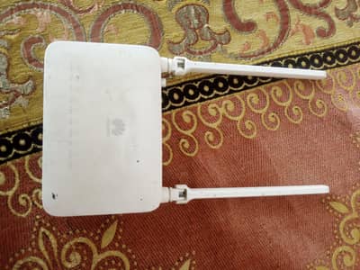 Huawei Router urgent Sale Gpon EG8141A5
