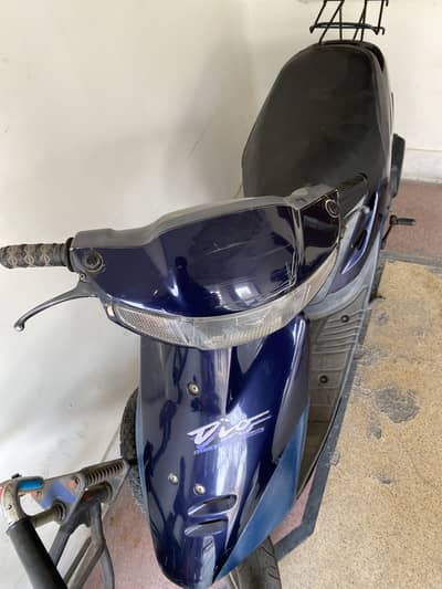 Honda Dio scooty