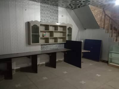 10 Marla Lower Portion Available For Rent