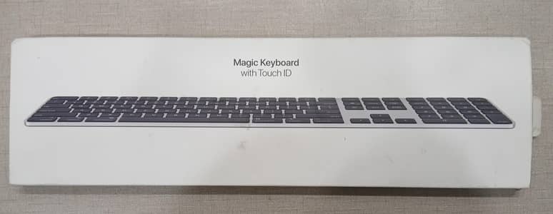Magic Keyboard 3 with Touch id Box Open