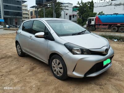 Toyota Vitz 2015