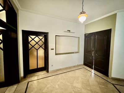 KANAL HOUSE FOR RENT IN DHA PHASE 3