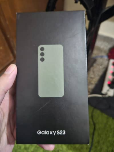s23 8/256