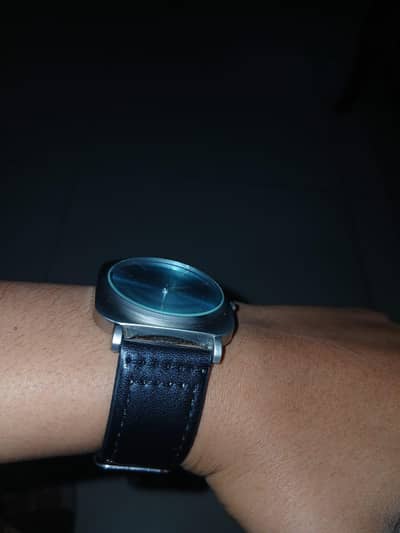 Tommy original watch with  black leather strap