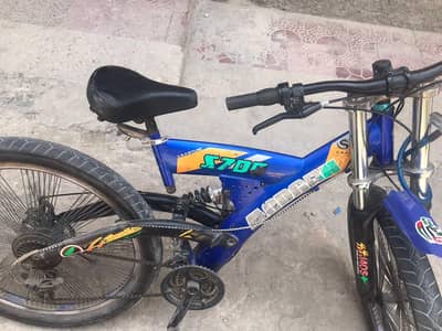 dual gear bicycle with dual shocks in new condition