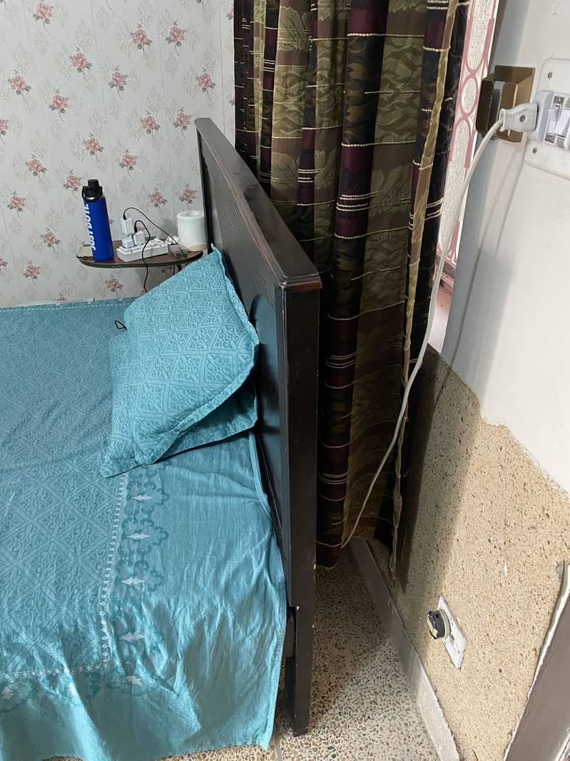 Bed Dressing Table 4