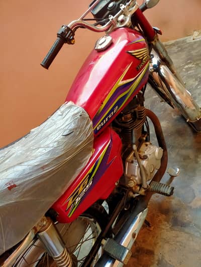 Honda 125 Outclassed Condition