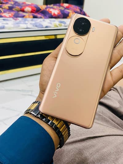 vivo V40e 10 by 10