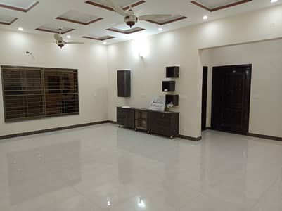 1 kanal upper portion available for rent