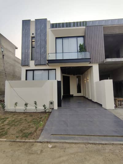 5 Marla House For Sale In Lake city Lahore. Top Class House