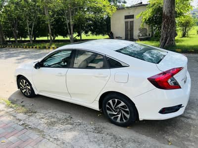 Honda Civic X full option