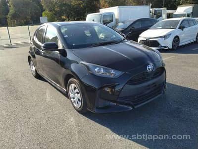 2022/26 Toyota Yaris G Package with 360 camera