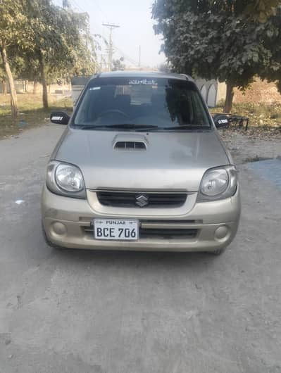 family used car  year 2006/2013. call 03334329674