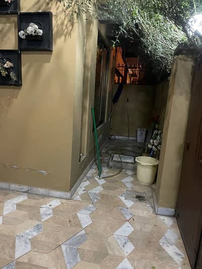 phase 4 JJ 5 marla slightly used house for sale